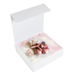 White Medium Square Magnetic Gift Packaging Boxes